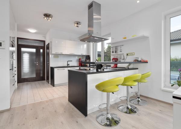 REZERVOVANÉ- SMART- BUNGALOV-  4IZBOVÝ- BAZÉN- BERNOLÁKOVO