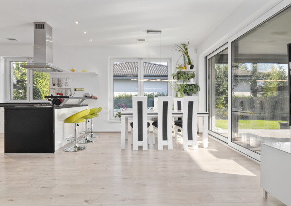 REZERVOVANÉ- SMART- BUNGALOV-  4IZBOVÝ- BAZÉN- BERNOLÁKOVO