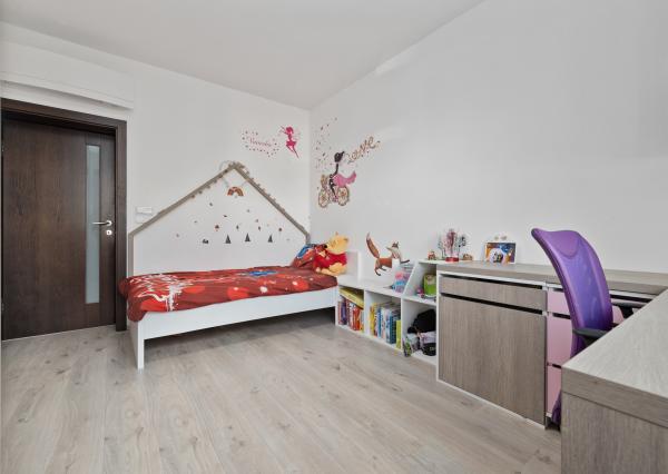 REZERVOVANÉ- SMART- BUNGALOV-  4IZBOVÝ- BAZÉN- BERNOLÁKOVO