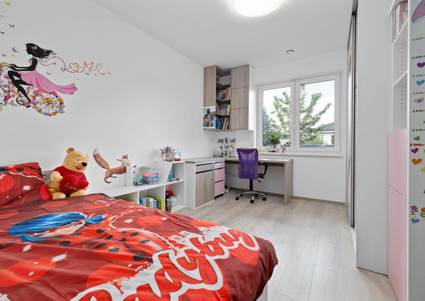 REZERVOVANÉ- SMART- BUNGALOV-  4IZBOVÝ- BAZÉN- BERNOLÁKOVO