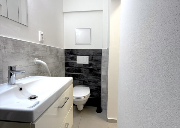 PRENAJATÉ- MEDENÁ ULICA- STARÉ MESTO- PRENÁJOM- GARSÓNKY