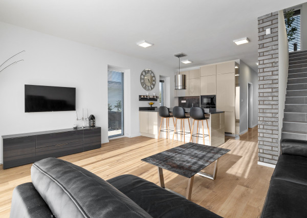 PRENÁJOM- 4-IZBOVÝ MODERNÝ- RODINNÝ DOM- MALINOVO/ TRI VODY