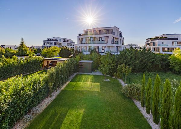 PRENÁJOM- 4-IZBOVÝ MODERNÝ- RODINNÝ DOM- MALINOVO/ TRI VODY