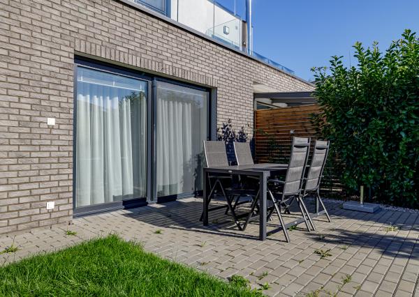 PRENÁJOM- 4-IZBOVÝ MODERNÝ- RODINNÝ DOM- MALINOVO/ TRI VODY