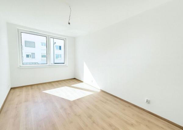 BE.LIVE COMPANY- PREDAJ- ÚTULNÝ- 2I- BYT- PARKOVANIE- IVANKA PRI DUNAJI