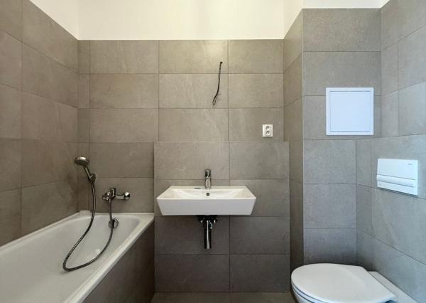 BE.LIVE COMPANY- PREDAJ- ÚTULNÝ- 2I- BYT- PARKOVANIE- IVANKA PRI DUNAJI