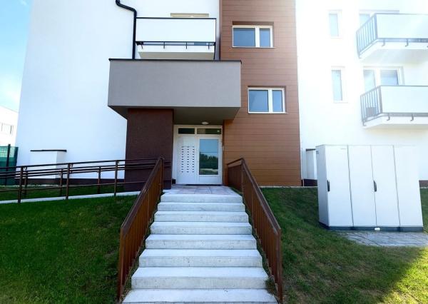 BE.LIVE COMPANY- PREDAJ- ÚTULNÝ- 2I- BYT- PARKOVANIE- IVANKA PRI DUNAJI