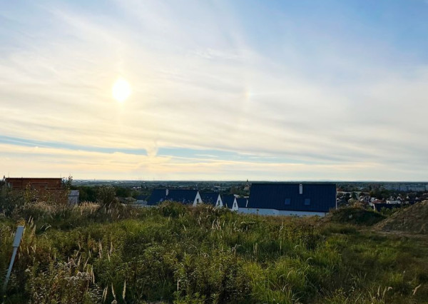 EXKLUZÍVNY STAVEBNÝ POZEMOK V NAJPRESTÍŽNEJŠEJ ČASTI STUPAVY 