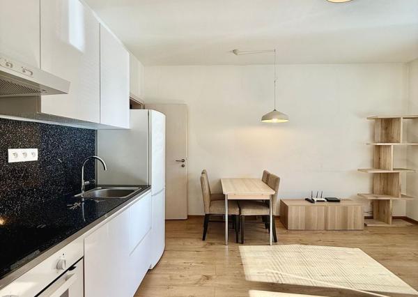 BE.LIVE COMPANY- PRENÁJOM-SLNEČNÝ- 3- IZBOVÝ-BY- 75M2- STARÉ MESTO