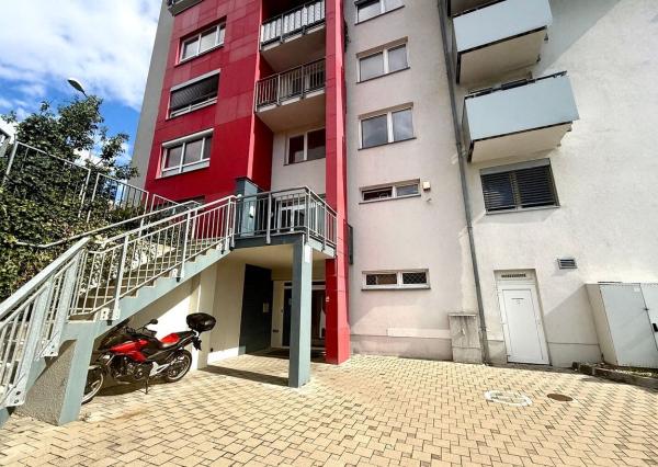 BE.LIVE COMPANY- PRENÁJOM- NEBYTOVÉHO PRIESTORU- KADNÁROVÁ ULICA- RAČA- BA 