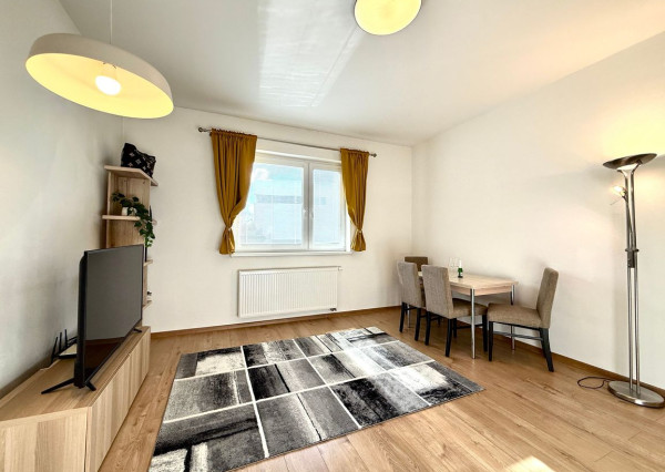 BE.LIVE COMPANY- PRENÁJOM- SVETLÝ- PRIESTRANNÝ- 3-IZBOVÝ BYT- STARÉ MESTO 