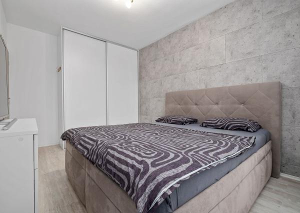 BE.LIVE COMPANY- NA PREDAJ- ELEGANTNÝ- 3-IZBOVÝ BYT- PREMENENÝ- NA PRIESTRANNÝ- MODERNÝ- 2-IZBOVÝ- SO ZÁHRADOU- MALÝ BIEL