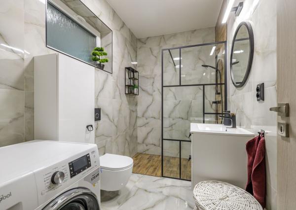 BE.LIVE COMPANY- NA PREDAJ- ELEGANTNÝ- 3-IZBOVÝ BYT- PREMENENÝ- NA PRIESTRANNÝ- MODERNÝ- 2-IZBOVÝ- SO ZÁHRADOU- MALÝ BIEL