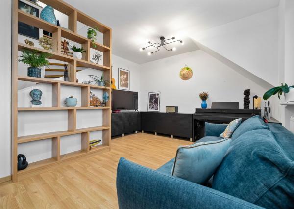 BE.LIVE COMPANY- NA PREDAJ- ÚTULNÝ- A- ZAUJÍMAVÝ- 2-IZBOVÝ- MEZANÍN- RUŽINOV- KOŠICKÁ ULICA 