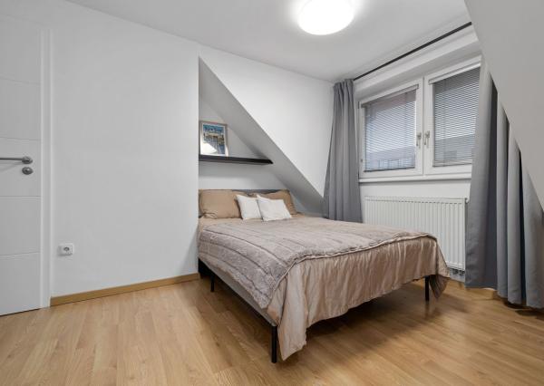 BE.LIVE COMPANY- NA PREDAJ- ÚTULNÝ- A- ZAUJÍMAVÝ- 2-IZBOVÝ- MEZANÍN- RUŽINOV- KOŠICKÁ ULICA 