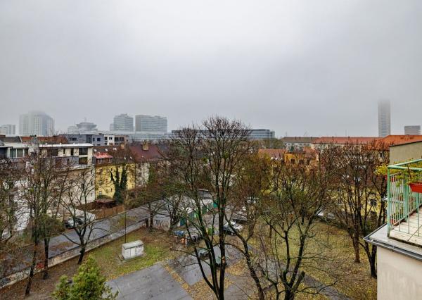 BE.LIVE COMPANY- NA PREDAJ- ÚTULNÝ- A- ZAUJÍMAVÝ- 2-IZBOVÝ- MEZANÍN- RUŽINOV- KOŠICKÁ ULICA 