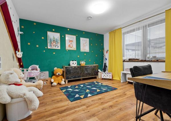 BE.LIVE COMPANY- PREDAJ- EXKLUZÍVNY- 5-IZBOVÝ DOM- EKOOSADA-  VEĽKÉ UĽANY