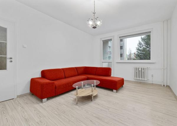 BE.LIVE COMPANY – NA PREDAJ – 3-IZBOVÝ BYT S LOGGIOU – SKVELÁ DISPOZÍCIA A TICHÝ VNÚTROBLOK