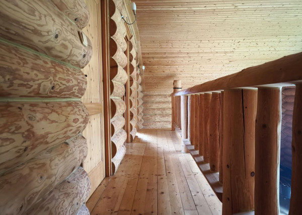 BE.LIVE COMPANY – NA PREDAJ – ORIGINÁLNY KANADSKÝ ZRUB – KRB, SAUNA - VEĽKORYSÝ POZEMOK PRI LESE - OBEC JAKUBOV 