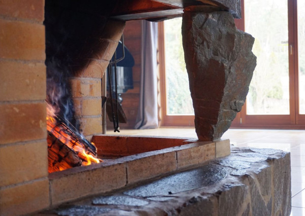 BE.LIVE COMPANY – NA PREDAJ – ORIGINÁLNY KANADSKÝ ZRUB – KRB, SAUNA - VEĽKORYSÝ POZEMOK PRI LESE - OBEC JAKUBOV 