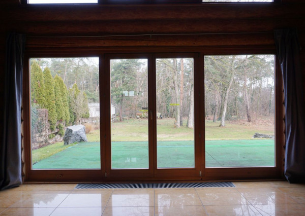 BE.LIVE COMPANY – NA PREDAJ – ORIGINÁLNY KANADSKÝ ZRUB – KRB, SAUNA - VEĽKORYSÝ POZEMOK PRI LESE - OBEC JAKUBOV 