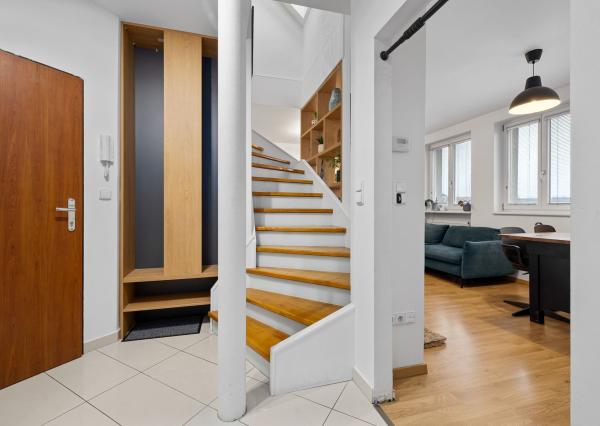 BE.LIVE COMPANY- PREDAJ- INVESTIČNÝ- MEZANÍN- LOFTOVÝ- PRIESTOR- TERASA- RUŽINOV- KOŠICKÁ ULICA