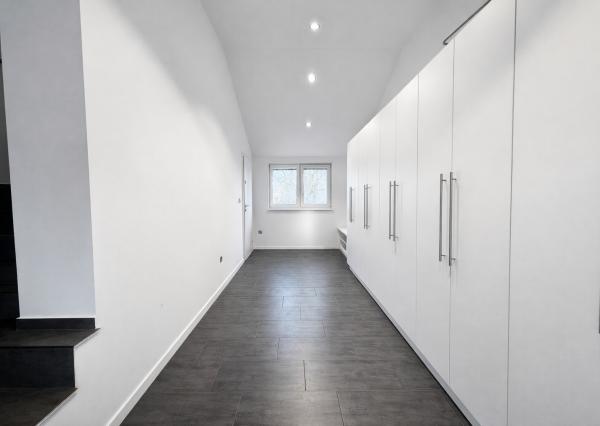 PRENAJATÝ- BE.LIVE COMPANY- PRENÁJOM- 2-IZBOVÝ BYT- S PARKOVANÍM- BRATISLAVSKÁ- ŠAMORÍN