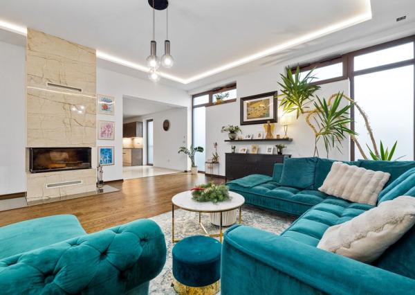 BE.LIVE COMPANY- PREDAJ- EXKLUZÍVNY- 5-IZBOVÝ DOM- VYSOKÉ STROPY- VEĽKÉ UĽANY