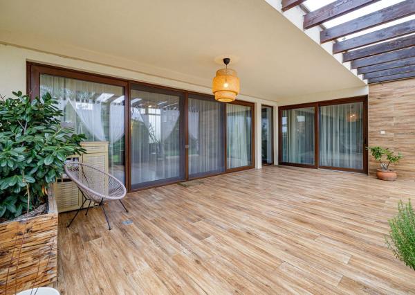 BE.LIVE COMPANY- PREDAJ- EXKLUZÍVNY- 5-IZBOVÝ DOM- VYSOKÉ STROPY- VEĽKÉ UĽANY