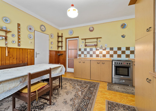 BE.LIVE COMPANY- PREDAJ- STAVEBNÝ- POZEMOK 2287m²- RODINNÝ DOM- VLKY- TOMÁŠOV 