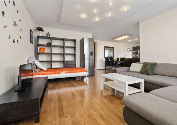 BE.LIVE COMPANY- PREDAJ- KRÁSNY- 3-IZBOVÝ- BYT- PARKOVACIE MIESTO- STARÉ MESTO