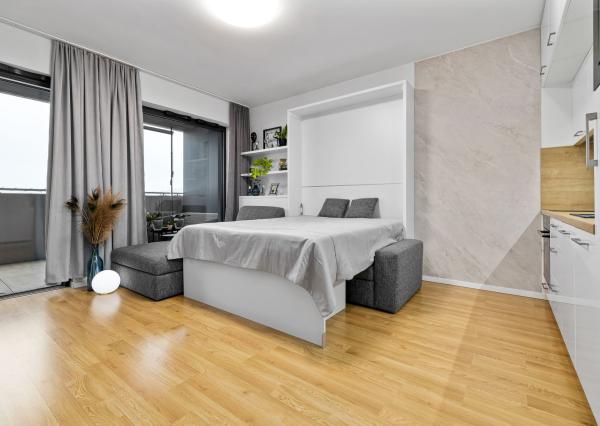 BE.LIVE COMPANY | NA PREDAJ | MODERNÝ 1-IZBOVÝ BYT | KOMPLETNE ZARIADENÝ | BALKÓN | KOBKA V CENE | TEHELNÉ POLE – BAJKALSKÁ