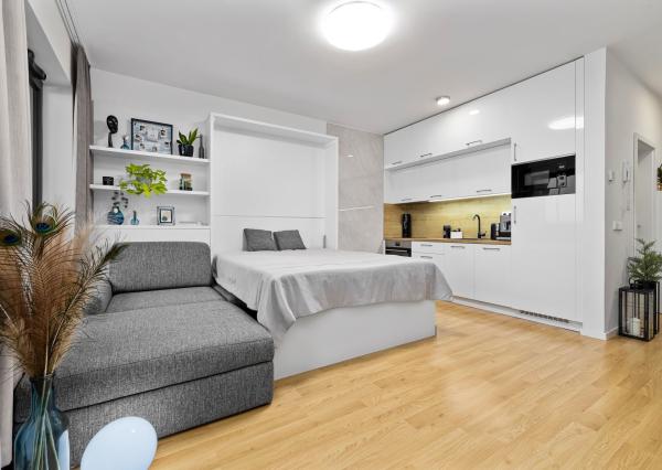 BE.LIVE COMPANY | NA PREDAJ | MODERNÝ 1-IZBOVÝ BYT | KOMPLETNE ZARIADENÝ | BALKÓN | KOBKA V CENE | TEHELNÉ POLE – BAJKALSKÁ