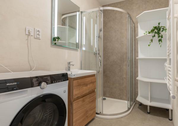 BE.LIVE COMPANY- PRENÁJOM- 2-IZBOVÝ BYT- NOVOSTAVBA- BALKÓN- PARKOVANIE- ŠAMORÍN 