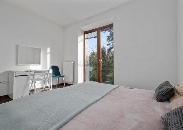 BE.LIVE COMPANY- PREDAJ- 5- IZBOVÝ- DOM- KARLOVA VES