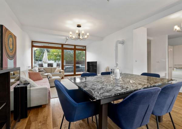 BE.LIVE COMPANY- PREDAJ- 5- IZBOVÝ- DOM- KARLOVA VES