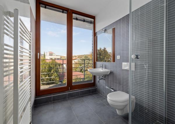 BE.LIVE COMPANY- PREDAJ- 5- IZBOVÝ- DOM- KARLOVA VES