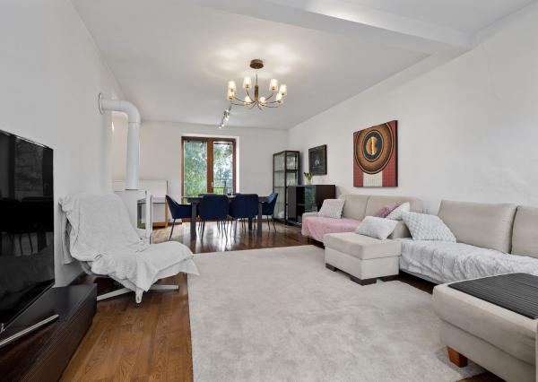 BE.LIVE COMPANY- PREDAJ- 5- IZBOVÝ- DOM- KARLOVA VES