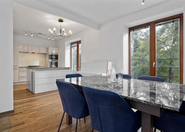 BE.LIVE COMPANY- PREDAJ- 5- IZBOVÝ- DOM- KARLOVA VES