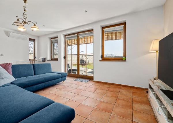 BE.LIVE COMPANY- PREDAJ- 4-IZBOVÝ- RODINNÝ DOM- S GARÁŽOU- VÍRIVKOU- VEĽKOU ZÁHRADOU- TUREŇ- SENEC