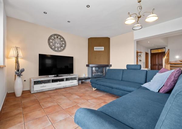 BE.LIVE COMPANY- PREDAJ- 4-IZBOVÝ- RODINNÝ DOM- S GARÁŽOU- VÍRIVKOU- VEĽKOU ZÁHRADOU- TUREŇ- SENEC