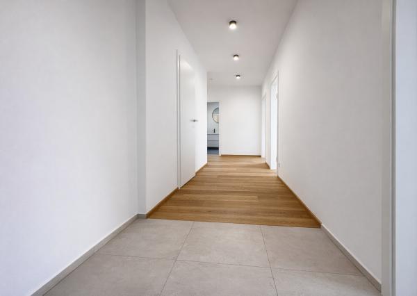 BE.LIVE COMPANY- NA PREDAJ – NADŠTANDARDNÝ 4-IZBOVÝ BYT PO KOMPLETNEJ REKONŠTRUKCII – GARÁŽOVÉ STÁTIE A PIVNICA V CENE - CUBICON - KARLOVA VES