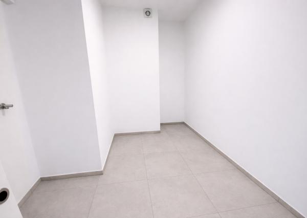 BE.LIVE COMPANY- NA PREDAJ – NADŠTANDARDNÝ 4-IZBOVÝ BYT PO KOMPLETNEJ REKONŠTRUKCII – GARÁŽOVÉ STÁTIE A PIVNICA V CENE - CUBICON - KARLOVA VES