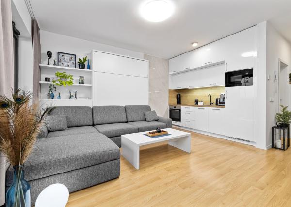 BE.LIVE COMPANY | NA PREDAJ | ŠTÝLOVÝ 1-IZBOVÝ BYT | ZARIADENÝ NA MIERU | BALKÓN | KOBKA V CENE | TEHELNÉ POLE - BAJKALSKÁ