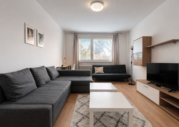 BE.LIVE COMPANY- PRENÁJOM- 2-IZBOVÝ BYT- RUŽINOV- REZEDOVÁ ULICA- PRI OC RETRO 