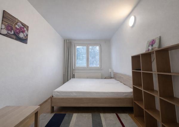 BE.LIVE COMPANY- PRENÁJOM- 2-IZBOVÝ BYT- RUŽINOV- REZEDOVÁ ULICA- PRI OC RETRO 