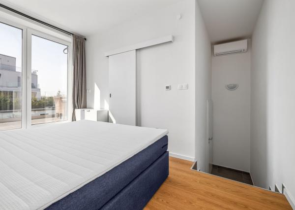 BE.LIVE COMPANY- PREDAJ- RODINNÝ DOM- TERASA- ZÁHRADA- MALINOVO- TRI VODY 