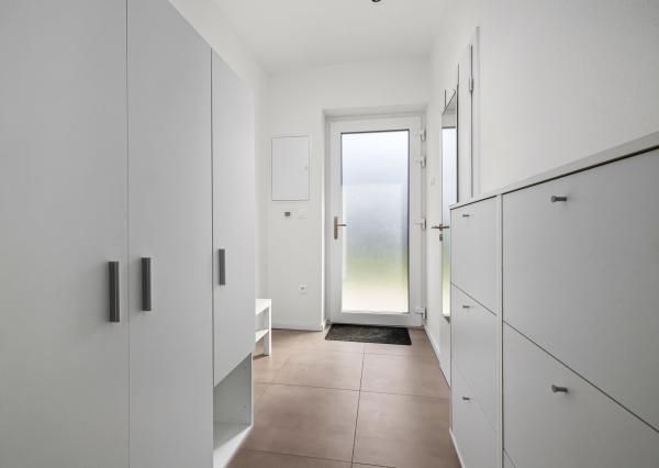 BE.LIVE COMPANY- PREDAJ- RODINNÝ DOM- TERASA- ZÁHRADA- MALINOVO- TRI VODY 