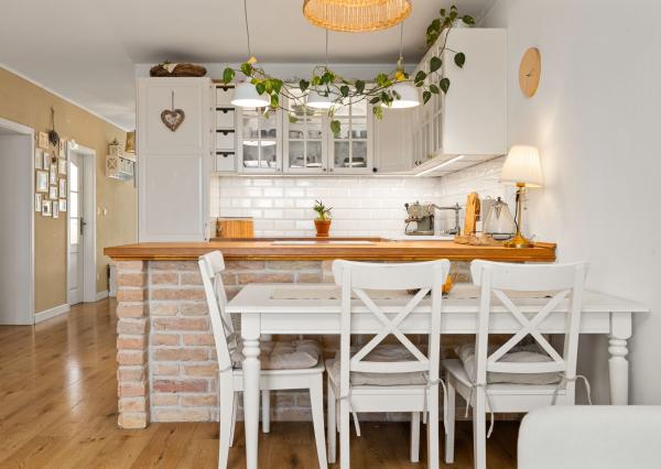 BE.LIVE COMPANY- PREDAJ- 4-IZBOVÝ- RODINNÝ DOM- 2-PARKOVACIE STÁTIA- NOVOSTAVBA- HRUBÁ BORŠA- SENEC