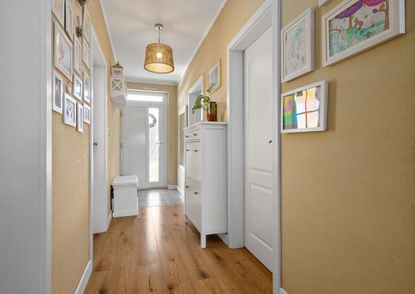 BE.LIVE COMPANY- PREDAJ- 4-IZBOVÝ- RODINNÝ DOM- 2-PARKOVACIE STÁTIA- NOVOSTAVBA- HRUBÁ BORŠA- SENEC